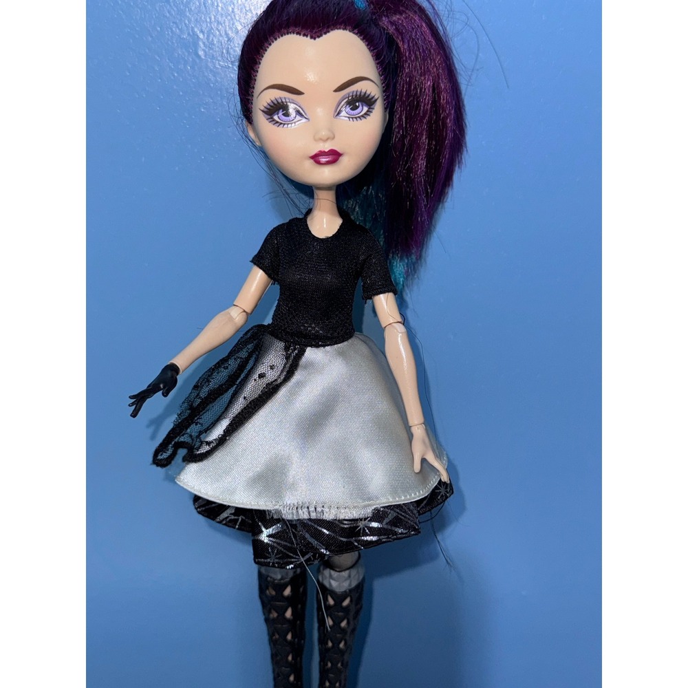 Ever After High Raven Queen Doll Purple Teal Hair Black Silver Outfit Boots 11"